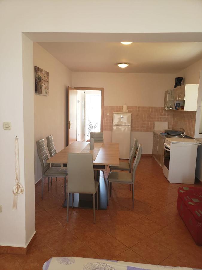 Apartmani Ciklic Dobropoljana Экстерьер фото