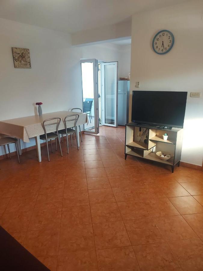 Apartmani Ciklic Dobropoljana Экстерьер фото