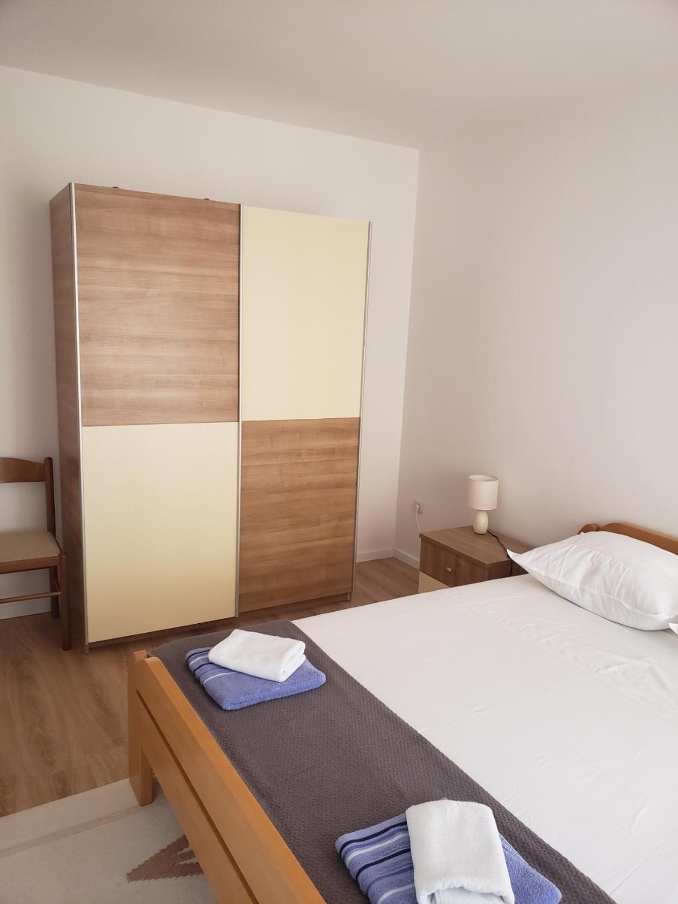 Apartmani Ciklic Dobropoljana Экстерьер фото